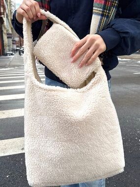 Brandy Melville Cream Faux Sherpa Shoulder Bag with Matching Pouch
